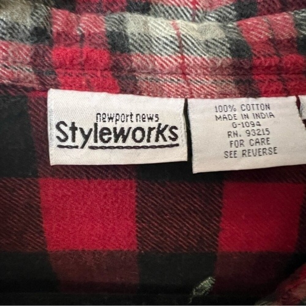 Vtg Styleworks Plaid Patchwork Button Up Embroide… - image 4
